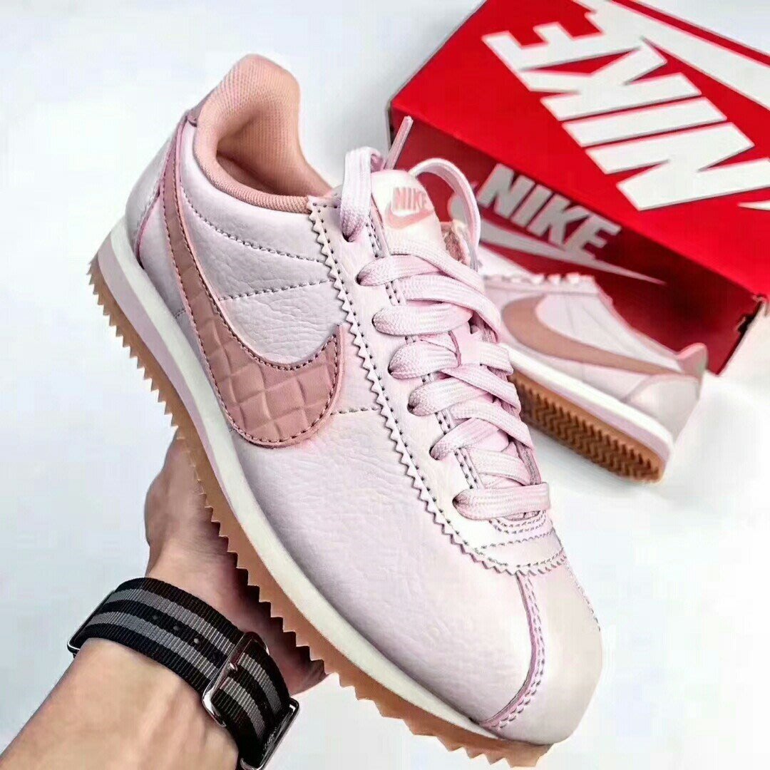 Nike cortez dusty clearance rose