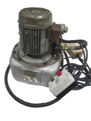中古/二手 油壓幫浦/油壓泵-理研- MP-5 -日本外匯機(M211)