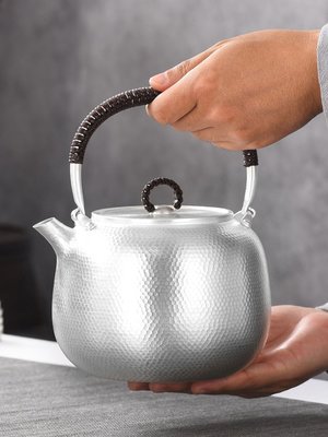 銀壺 燒水大壺 提梁大壺  純銀手工打造 含銀量99%  純銀燒水壺  999一體銀茶壺 1800ML
