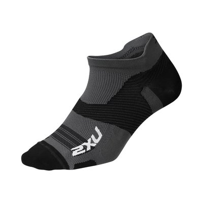 【曼森體育】2XU Vectr Ultralight 踝襪 黑鈦灰 澳洲大品牌 運動襪 有氧 透氣 慢跑 健身