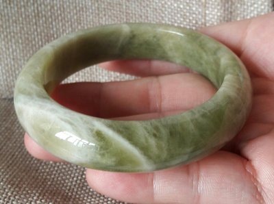 天然綠色海水藍寶摩根石手鐲(内徑54.5mm)