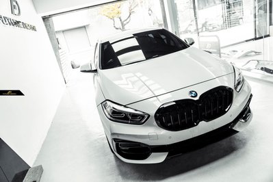 【政銓企業有限公司】BMW F40 全車系 適用 高品質 雙線 鋼琴烤漆 亮黑 水箱罩 鼻頭 現貨  品質保證