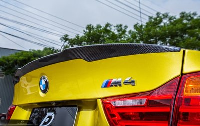 【政銓企業有限公司】BMW F82 M4 專用 P牌  P樣式 抽真空製程 高品質 卡夢 尾翼 現貨供應 免費安裝