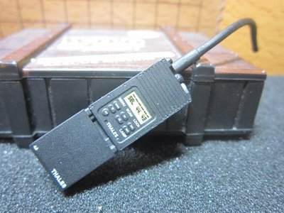 T2Z通信裝備 PMC黑水傭兵1/6無線電話機一個(天線可卸)