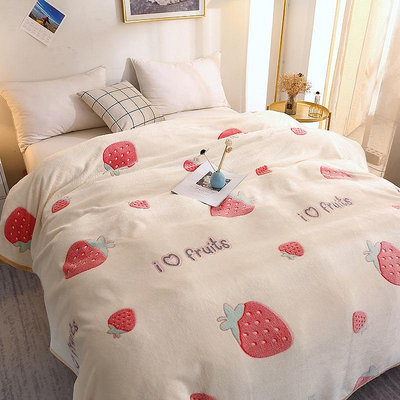 CCの屋草莓印花保暖法蘭絨床毯柔軟毛絨床罩沙發毯午睡毯