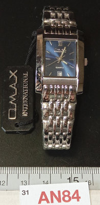 【週日21:00】31~AN84~早期OMAX 全不鏽鋼,時、分、秒大三針及日期手錶(行走正常)。如圖