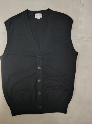 法國高級品牌Eric Bompard 100％cashmere 黑色開襟背心