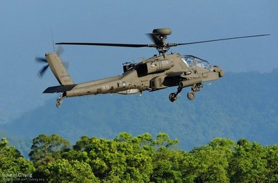 現代國軍系列模型完成品/代工不含料件陸軍 AH-64「阿帕契」直昇機（Apache）可選機號 (請先連繫確定存貨情形)