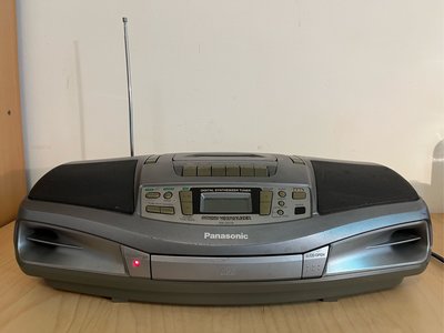 Panasonic 國際牌 RX-DS19 收音機