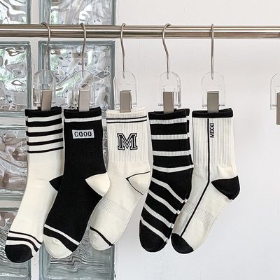 襪子系列 M字搭配運動鞋情侶黑白簡約休閑少女街頭運動中筒襪