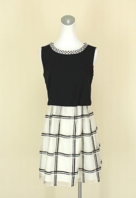 貞新二手衣 Rirandture 日本 黑色格紋圓領無袖烏干紗緞面棉質洋裝M(1號)(41885)