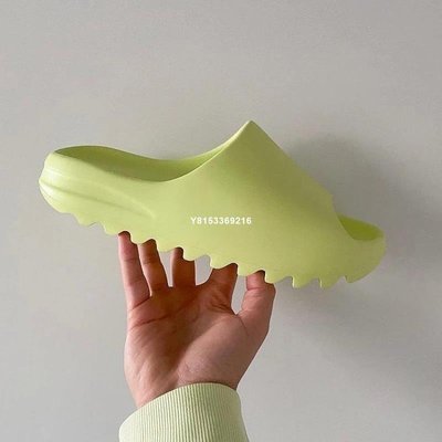 adidas Yeezy Slide Glow Green 螢光綠 拖鞋 HQ6447