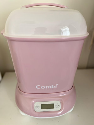 Combi 粉紅高效奶瓶消毒烘乾鍋一組，草綠保管箱一個（超大容量可容納九支奶瓶）
