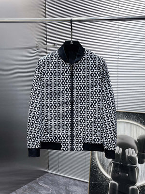 路易威登  LV  2024春季新款 棒球領 夾克 外套，專柜面料 透氣舒適度高，無可挑剔，品牌元素設計理念 NO47400