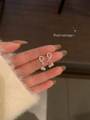 珍珠耳環女高級感耳飾新款2024爆款獨特耳釘無耳洞輕奢氣質耳夾