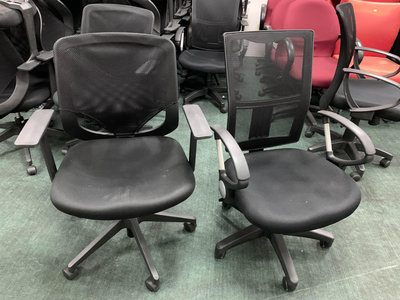 桃園國際二手貨中心---辦公椅  職員椅  伸降椅  扶手辦公椅  會議椅