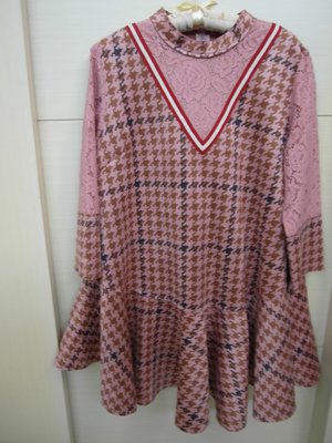浪漫滿屋 女裝 miuco(XL)上衣 洋裝 連身裙 外套系列.....199