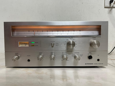 日本先鋒 PIONEER RONDO 2000 FM/ AM TUNER 古典收音機 指針式 立體燈會亮 可接黑膠/日本製造 品項漂亮~