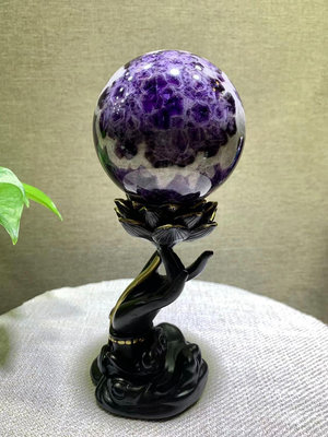 巴西天然紫水晶球擺件，夢幻紫水晶球、花紋美麗獨，手工打磨無1649 水晶 原石 擺件【玲瓏軒】