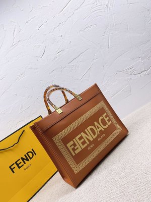 現貨-Fendi versace 合作款 棕色單肩包 陽光托特包 大容量 30*27cm 含購證簡約