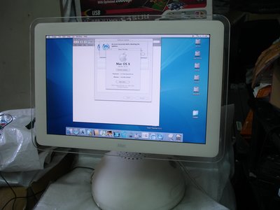【電腦零件補給站】Apple iMAC G4 兒時回憶，經典不敗 17吋(經典檯燈機)