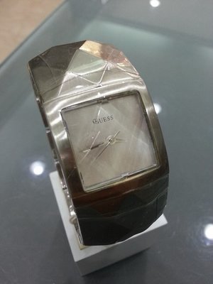 永達利鐘錶 GUESS 菱形格紋方型白面手環錶 30mm 原廠公司貨 保固一年 GWW12646L1