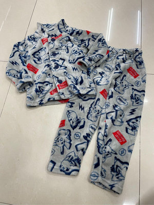 全新 日本購入 寶可夢 皮卡丘 絨毛 珊瑚絨 睡衣 套裝 褲裝 長袖 灰色 兒童 男童 女童 110cm 冬裝