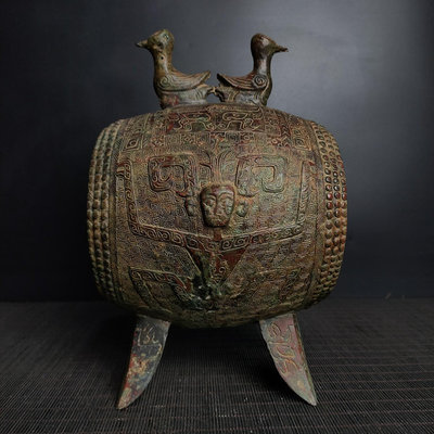 戰國青銅立鳥鼓高26厘米寬17厘米重2.3公斤66036668【萬寶樓】銅器 佛像 擺件
