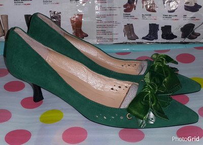 ☆甜甜妞妞小舖 ☆ 品牌  Beso  綠色麂皮蝴蝶結女鞋--高跟尖頭包鞋--8號