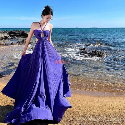 辣妹套裝✨韓版洋裝 連身裙✨海邊穿搭✈夏季新款紫色沙灘裙子女海邊度假超仙大擺性感法式掛脖吊帶洋裝