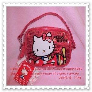 ♥小花花日本精品♥Hello Kitty 飛機造型紅色亮片防水收納包/相機包/化妝包 取免運
