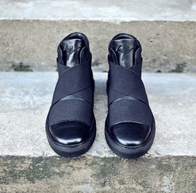 歐美 高端訂製鞋款  真皮  厚底 真皮靴 馬丁編織綁帶 跑鞋 GD