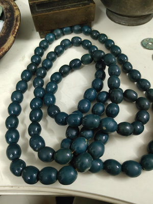 清代綠釉瓷珠朝珠念珠一大串品相完好，共九十多顆9298