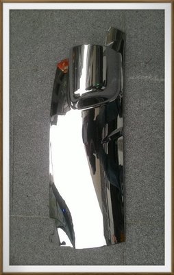 【帝益汽材】日野 HINO 300 XZU 3.5噸 2013年後 角板 彎角板 電鍍《另有賣面板、大燈、晴雨窗》
