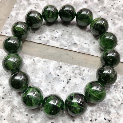 綠透輝石 12mm，手圍16 手珠子 珠珠手串 手鍊手鏈手環 圓珠 念珠，天然水晶