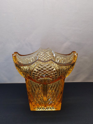 早期老件 昭和時代 厚重琥珀色雕花水晶玻璃花器 花瓶 Vintage 懷舊復古擺飾 100064