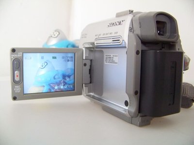 磁帶機Sony/索尼 DCR-HC30磁帶攝像機DV錄像采集攝錄一B站Vlog復古CCD-