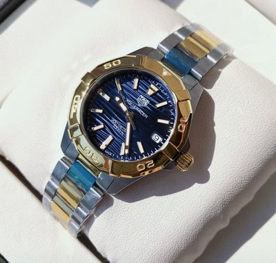 TAG HEUER Aquaracer 藍色面錶盤 金色配銀色不鏽鋼錶帶 石英 女士手錶 WBD1325.BB0320 豪雅300米潜水錶