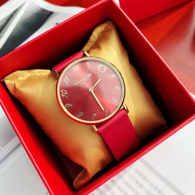 留學生like購 COACH 新款女士牛年紀念款手錶 大紅色錶盤搭配牛皮錶帶 簡約時尚 附購證
