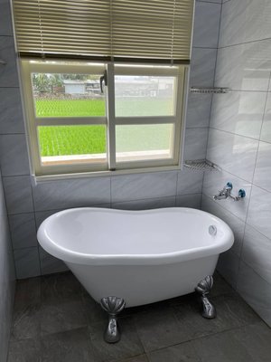 優質精品衛浴  UZ-A1纯手工古典浴缸 (3+1種尺寸)(特價中)