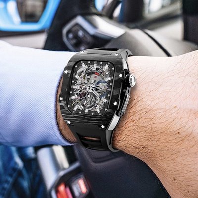 gaming微小配件-碳纖維&amp;氟橡膠改裝錶帶 適用於Apple Watch 8/7/6/SE/5/4 高級感蘋果手錶替換帶44 45mm-gm