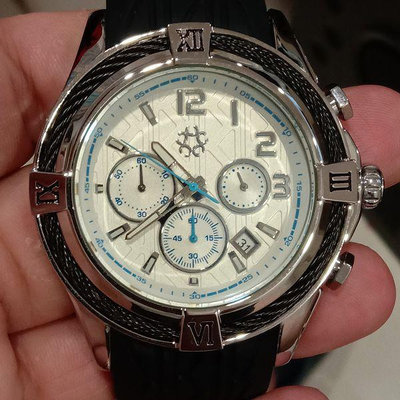 流當手錶拍賣 CARLTON 石英 計時 9成99新 附保單 價錢您說了算  ZA089