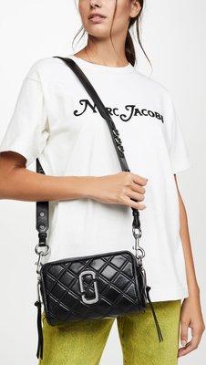 《今日下標分享價、近全新真品》Marc Jacobs The Softshot 21黑色菱格紋 相機包/斜背包/側背包