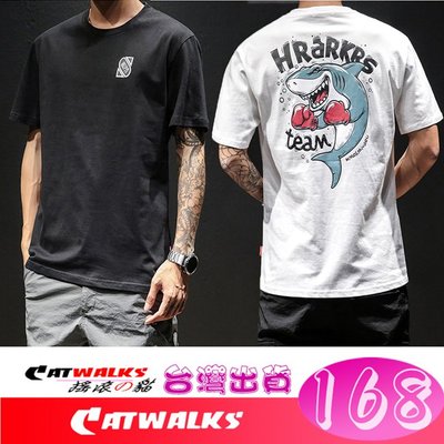 【 Catwalk's 搖滾の貓 】韓版手繪風爆拳狂鯊印花寬鬆舒適棉T ( 黑色、白色 )