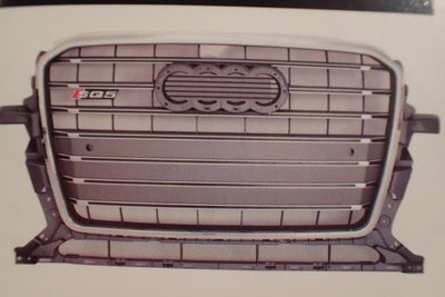泰山美研社19122023 AUDI Q5 10款 RSQ5 灰色中網水箱罩