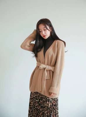【Amy's shop】韓國直購~~正韓淺棕/米白羊毛綁帶外套～質感沒話說～現貨
