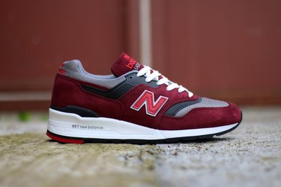 @ A - li 269 NEW BALANCE 997 M997CRG USA 美製 酒紅 麂皮 復古跑鞋