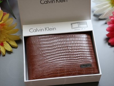 Calvin Klein CK 卡文克萊 棕色 鱷魚壓紋真皮 照片ID證件 信用卡夾 中夾皮夾 禮盒裝 愛Coach包包