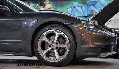 ✽顯閣商行✽德國原廠Porsche Taycan Off-Road Design 20吋 鋁圈含胎組 框胎組 GTS