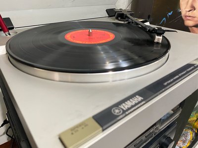 Yamaha p-05 黑膠唱機